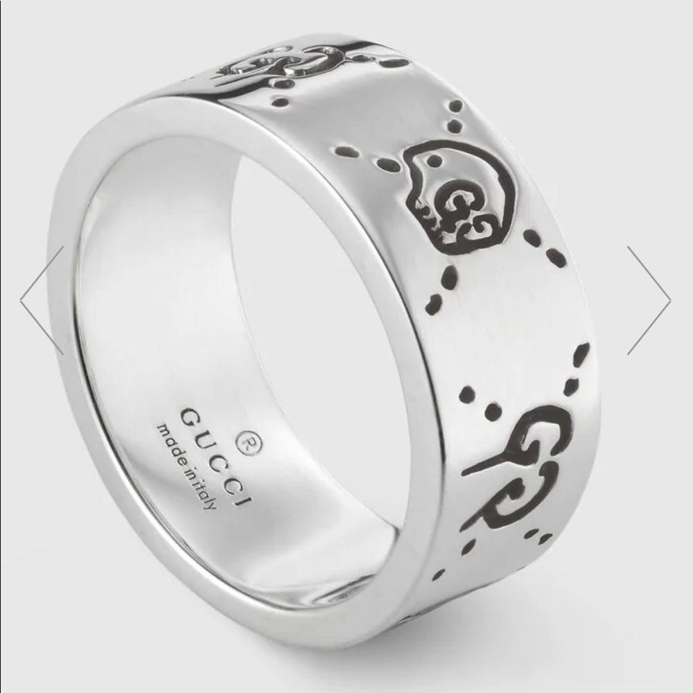 Gucci ring
